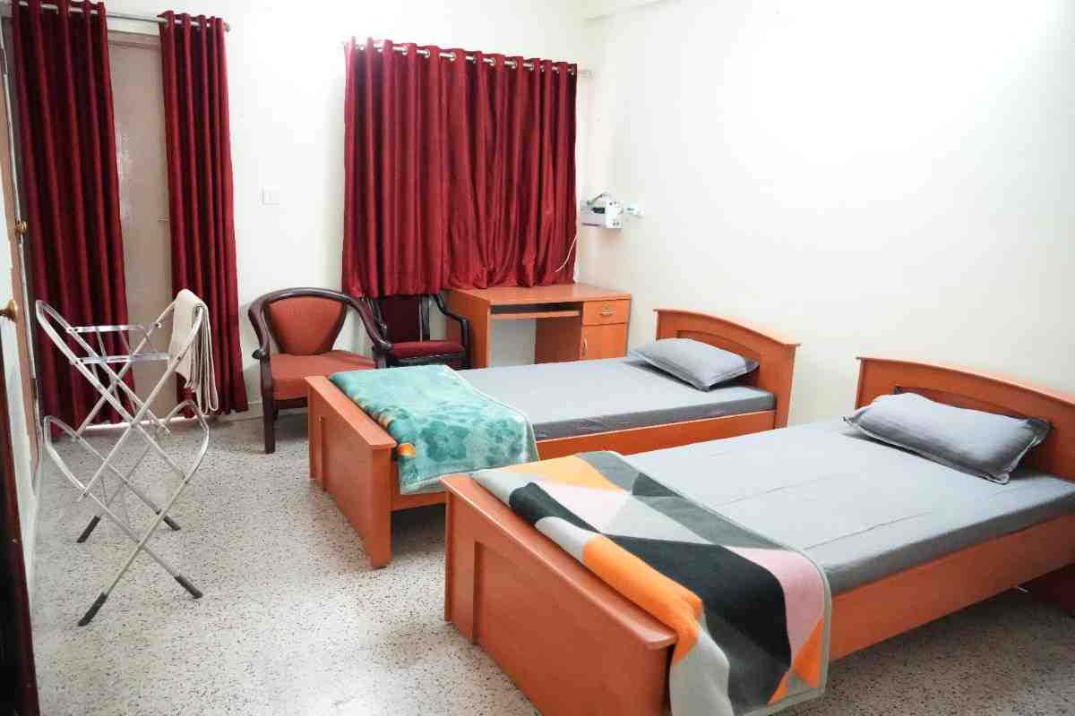 Hostel 2